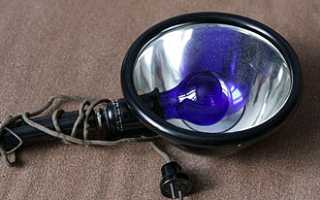 Синяя лампа для прогревания уха