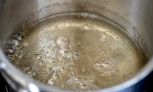 Пережженный сахар – вкусное и полезное лекарство от кашля