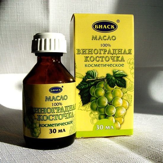 Масло виноградной косточки в бутылке