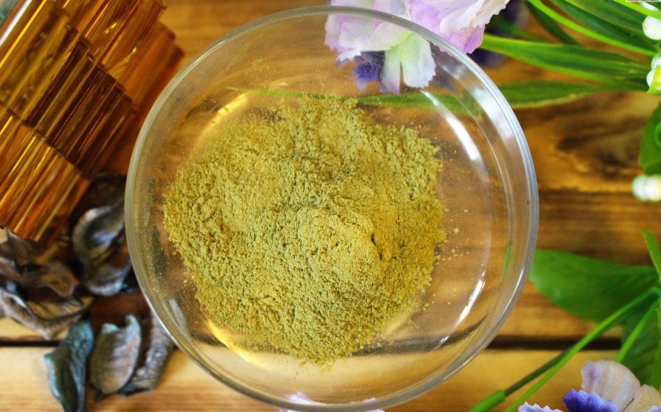 Миска с хной